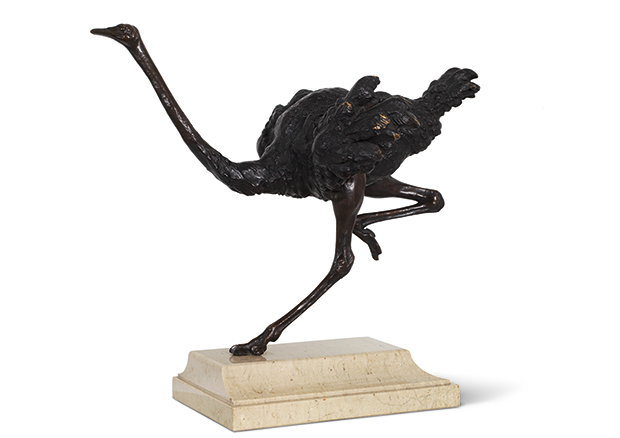 August Gaul (22.10.1869 - 18.10.1921)
L' autruche en course, 1900
Bronze, pointes d'ailes dorées,
41 cm,
Kunstmuseum Bern, prêt de la  Zwillenberg-Stiftung - 